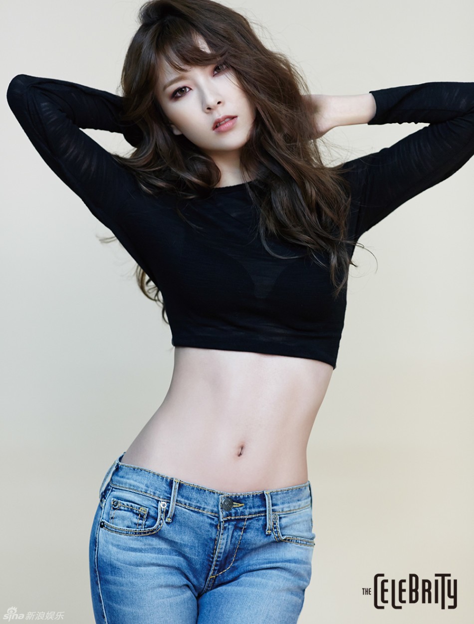 韩国女团Nine Muses亮相时尚杂志《Celebrity》1月号