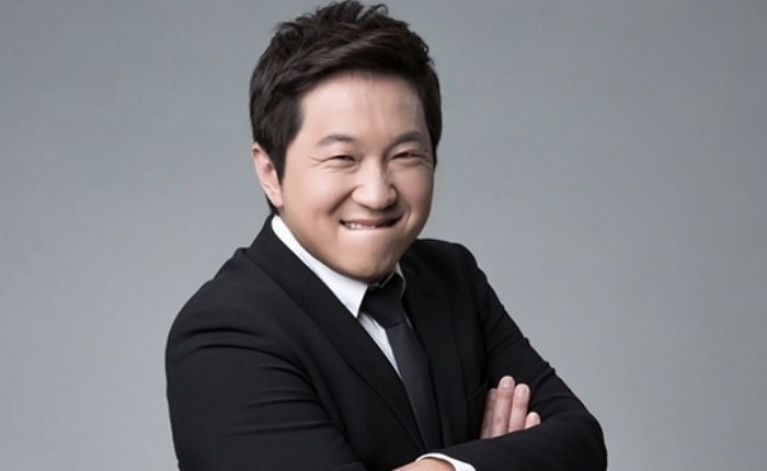 搞笑艺人郑亨敦最近宣布将回归综艺节目《一周的偶像》