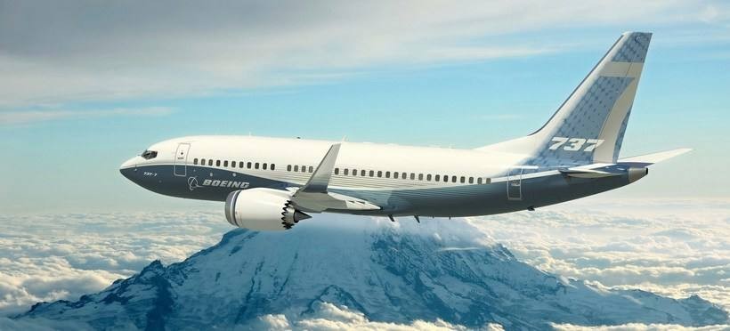 波音公司华盛顿州展示737 MAX系列客机最新原型机：波音737 MAX 7