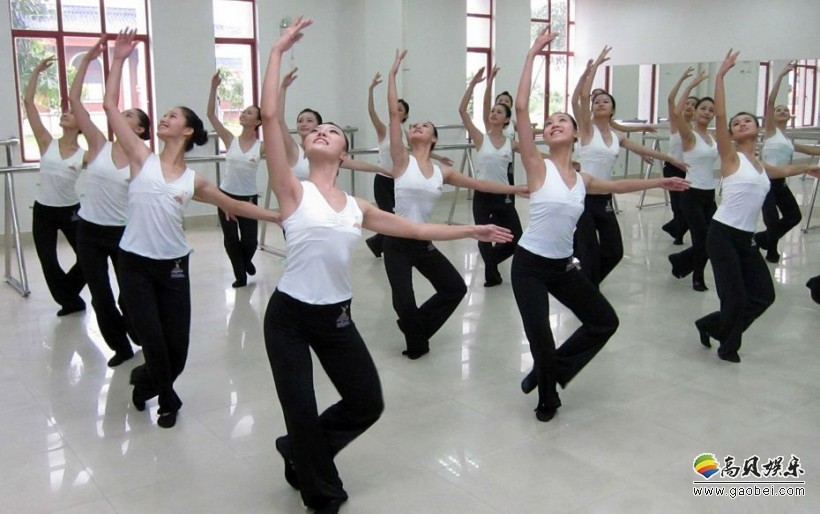 舞蹈的世界！舞蹈的天堂！深圳上梅林地铁站对面爵士舞蹈教练培训