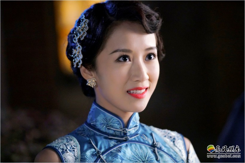 《远大前程》李念出演露伶春既有霍府二奶奶风情,兼具