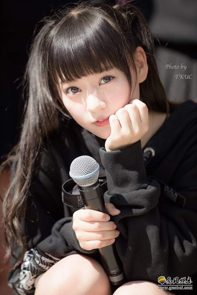 14岁美少女齐藤渚(齐藤なぎさ)再现日本"千年一遇美少女"的视觉冲击