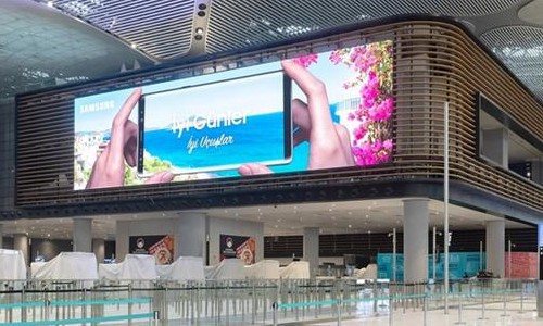 三星电子土耳其机场安装世界室内最大总面积显示屏：2.5个篮球场大小