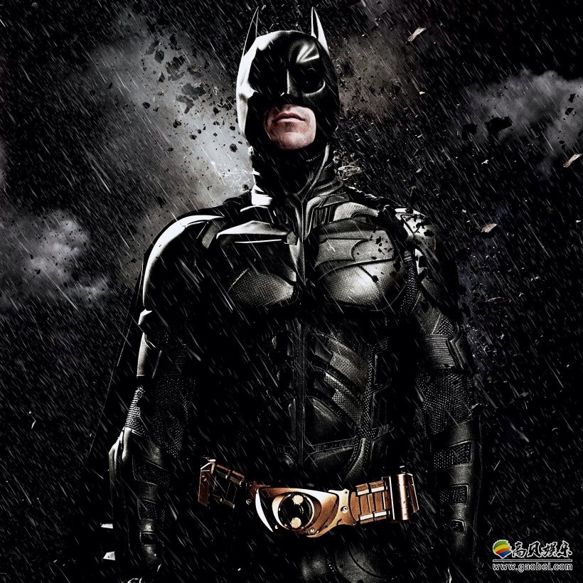摄影师用镜头讲述蝙蝠侠日常时会做的消遣时光画面：独处时也是普通人