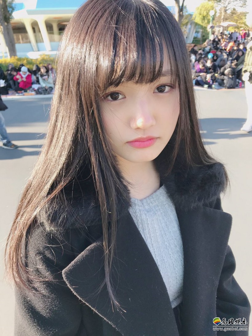 日本邻家女孩安藤咲桜年仅18岁d罩杯魔鬼身材身型也逐渐凹凸有致