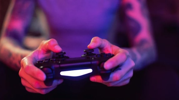 根据外媒报道：德国研究者宣称找到治疗电子游戏、网络成瘾短期有效方法