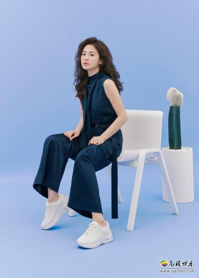 宋慧乔代言品牌suecomma bonnie公开最新拍摄2020年春季系列海报