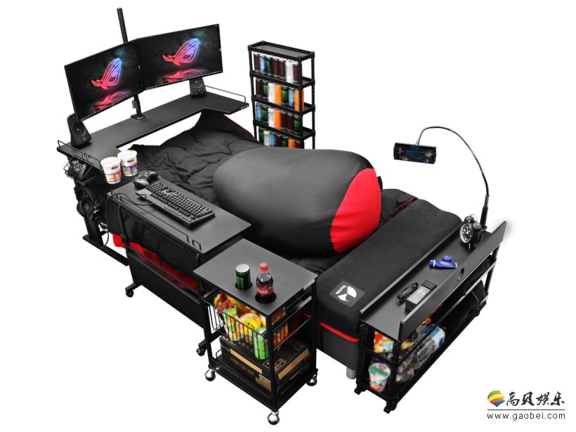 日本电竞外设厂商推出懒人电竞床，玩家可以在床上躺着完成打游戏吃零食
