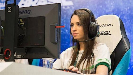 巴西前《CS:GO》美女职业选手Shayene "shAy" Victorio诈骗罪被判服刑
