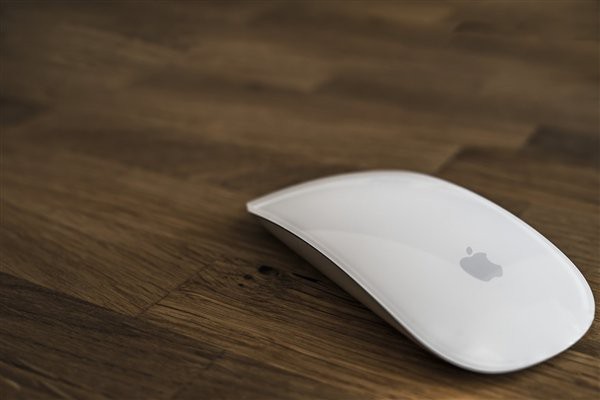 苹果公司公布新授予专利！其中包括新的苹果鼠标设计：可变形的妙控鼠标