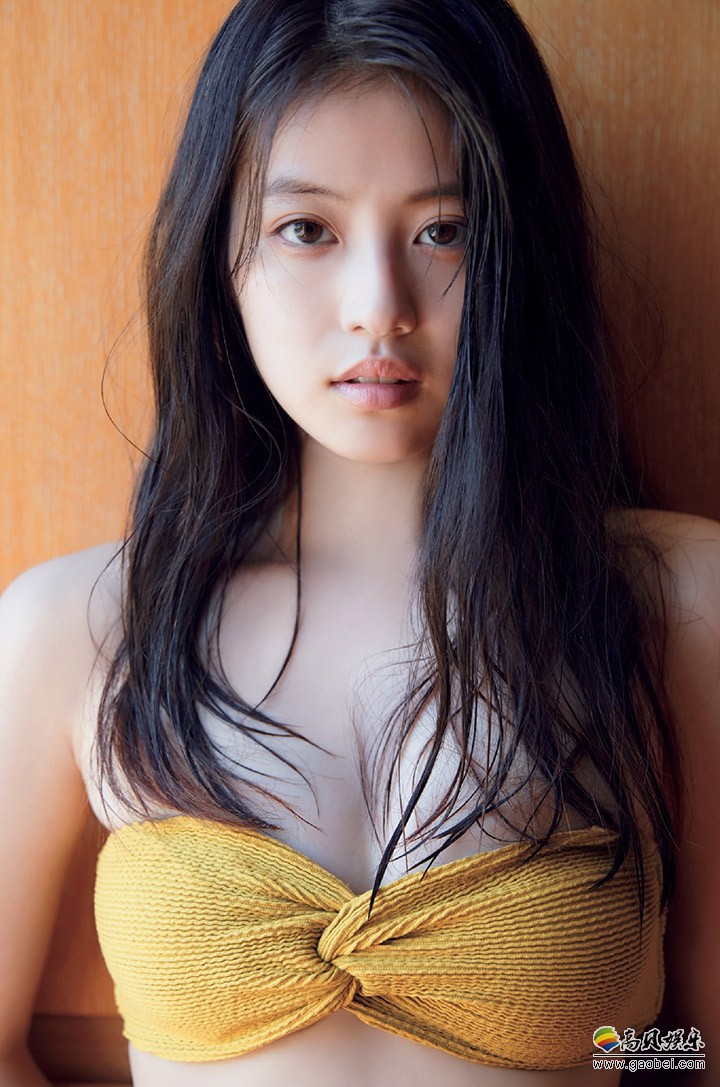 “岛国美少女”今田美櫻甜美可爱！今年二月推出《LAST SHOT》写真集