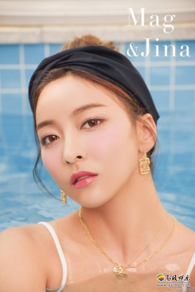 韩国女歌手朴善怜(luna)最新杂志写真照曝光,休闲随意吸引广大粉丝