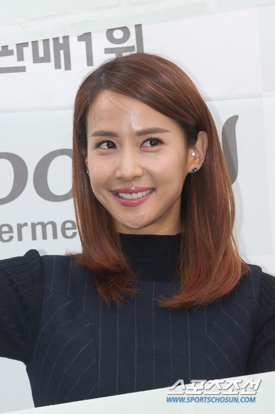 赵如晶已接到电视剧《 Baby Sitter》的出演邀请 赵如晶已接到电视剧《 Baby Sitter》的出演邀请