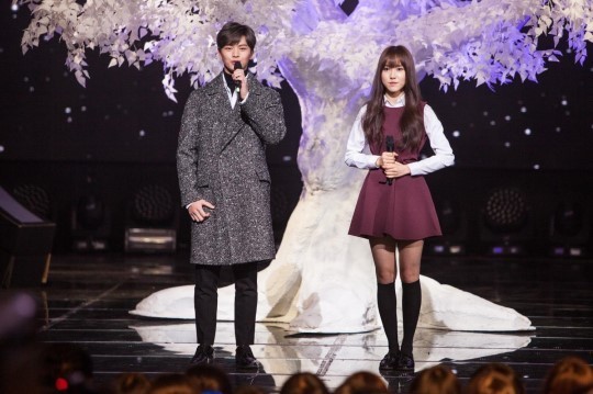 陆星材将与Yuju今天下午将为观众们同台献唱