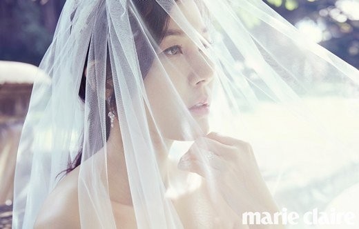 演员金荷娜的婚纱画报被公开 演员金荷娜的婚纱画报被公开