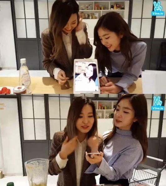Irene和Seulgi日前於Naver Vapp进行直播