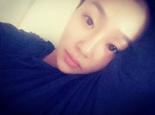 韩国女子组合SISTAR成员孝琳晒自拍