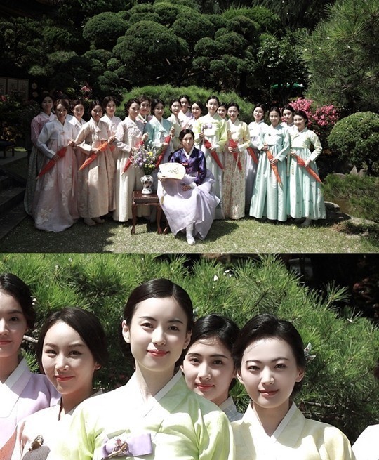 《解语花》中韩孝周饰演梦想着成为最顶尖艺人的郑素律