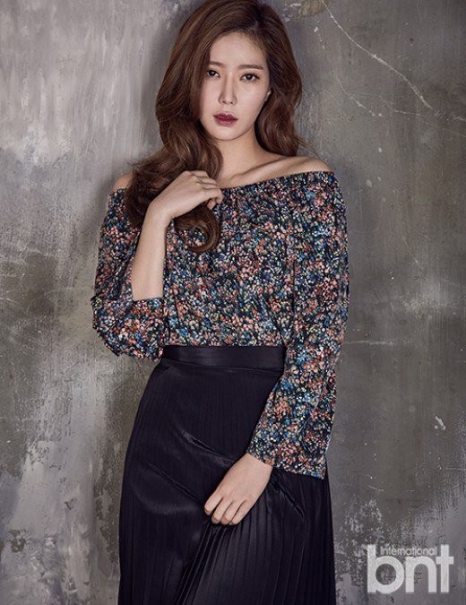 演员林秀香炫耀与JYJ金在中的亲密关系