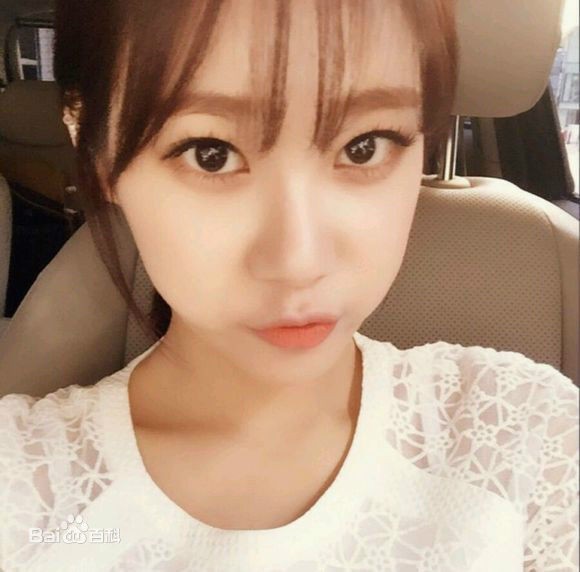 AOA的徐酉奈是什么时候出生的呢？