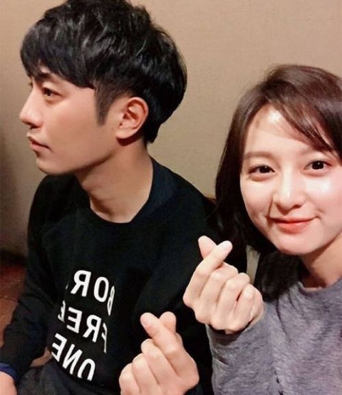 演员晋久与金智媛确定出演SBS王牌综艺节目《Running Man》