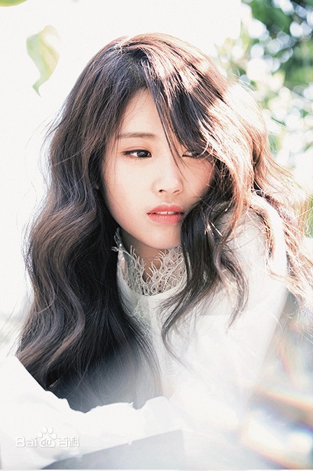 lovelyz李美珠毕业于哪个学校？