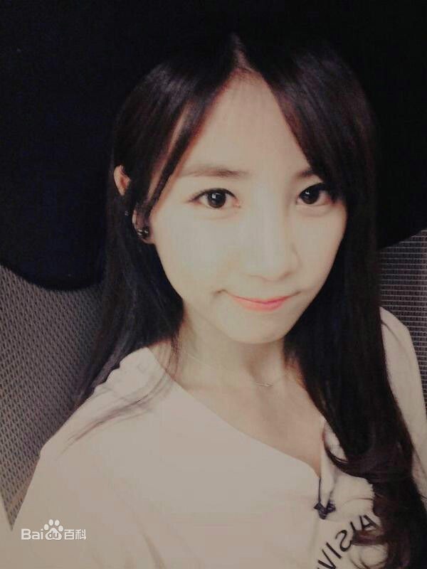 Apink朴初珑有什么代表作品？