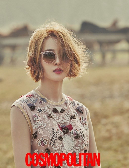 韩星韩惠珍时尚诱惑写真公开 金色短发尽显异域风情