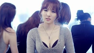 Stellar朱敏希在组合里面的职务是什么？