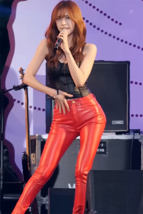 Hello Venus 【2 合集 358 MB】