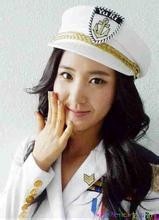 韩国女歌手、演员、主持人，女子演唱团体少女时代成员权俞利身高多高？