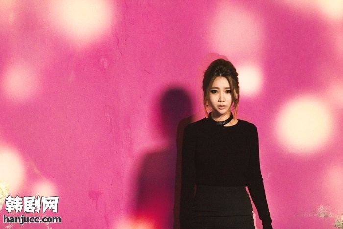 韩国女子组合B.E.G(Brown Eyed Girls)成员JeA的身高多高？