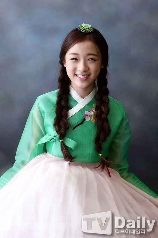 韩国女团April成员李珍率的代表作品有哪些？