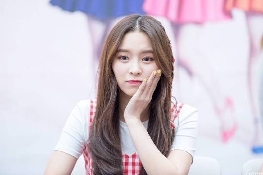 韩国女团CLC成员庄锭欣的身高是多高？