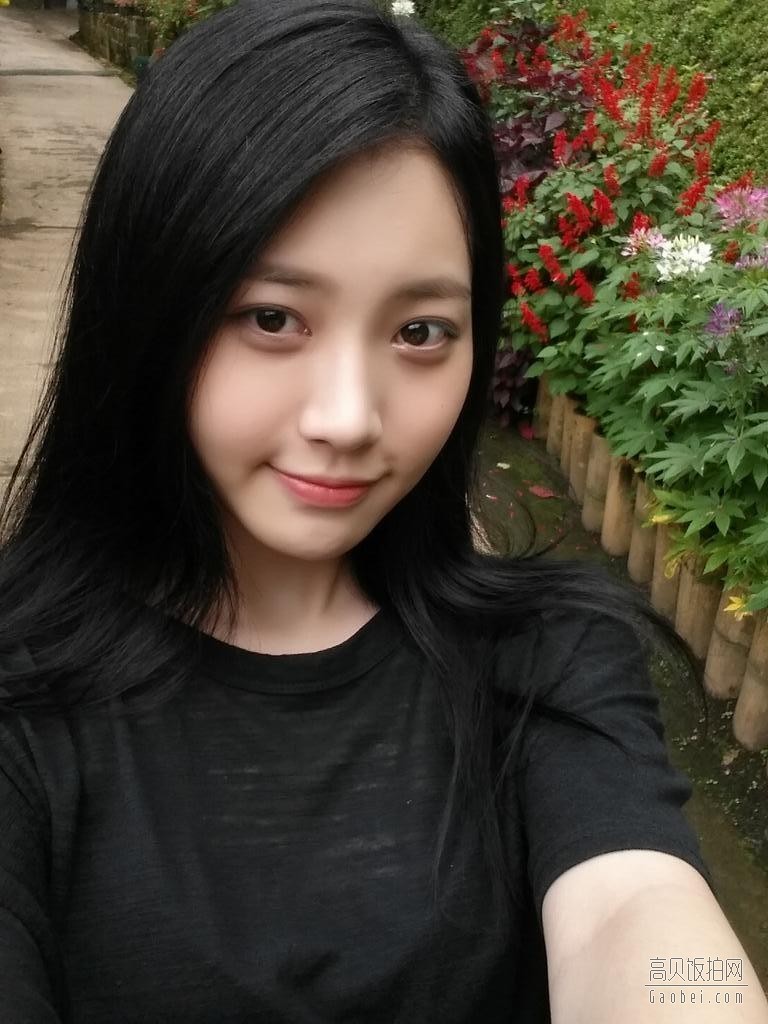 韩国女子组合Girls day成员金亚荣是什么时候参加《我们结婚了》？