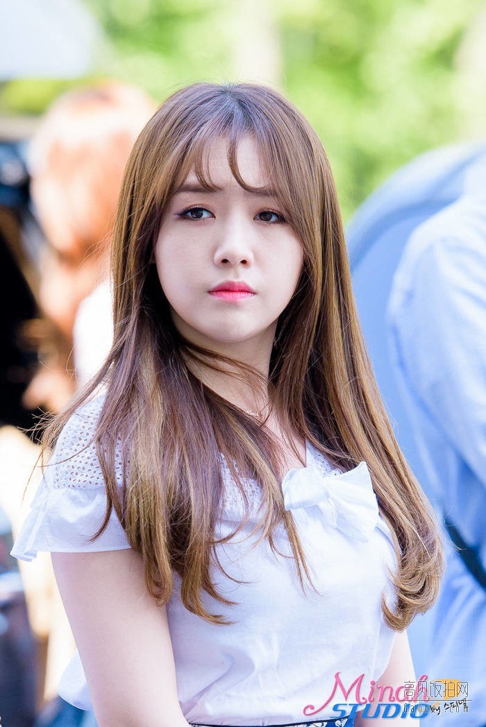 韩国女子组合girlsday成员方敏雅在队里的主要职务是什么