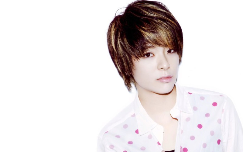 f(x)成员Amber的本名叫什么？