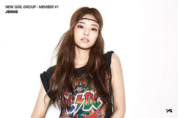 YG娱乐公开旗下新女团首位成员JENNIE的照片 个性火辣引人期待