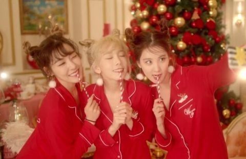 少女时代子团TaeTiSeo有望于年末的圣诞期间携新曲回归歌谣界