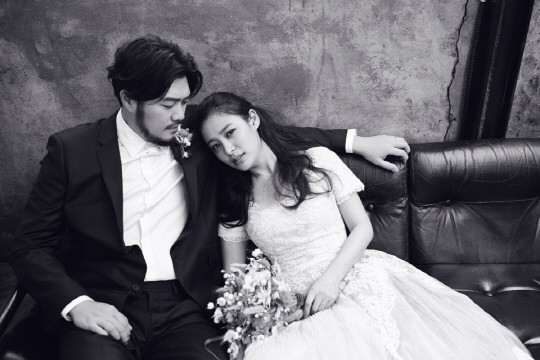 演员朴喜本婚纱照公布于世 高雅迷人引网友点赞