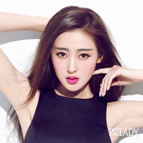 女演员张天爱是哪个经纪公司的艺人？