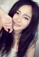 中国内地影视女演员杨幂是哪一年出生的？