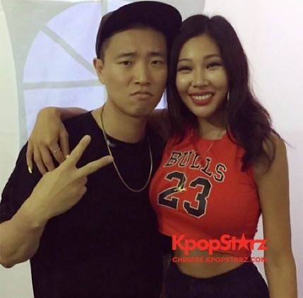 Rapper Gary与Jessi公开了魅力合照