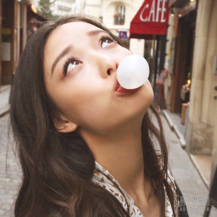 演员倪妮是什么时候出生的？