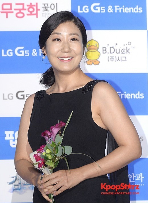 罗美兰被问歌手-演员哪个做得好 罗美兰被问歌手-演员哪个做得好