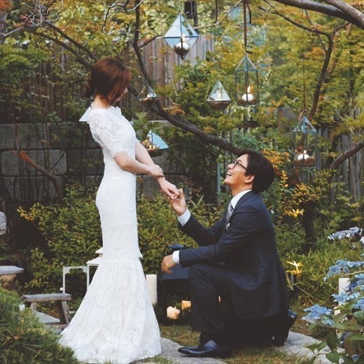 朴秀真通过Instagram发表了与丈夫裴勇浚结婚一周年的感想