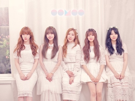 I.B.I公开了团体照片，展现出的少女清纯美貌吸引了粉丝们的瞩目