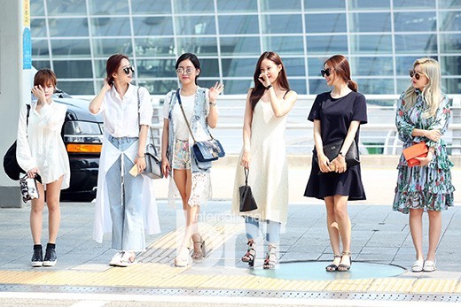 T-ara现身仁川国际机场，飞往中国上海参加“2016 亚洲音乐节”