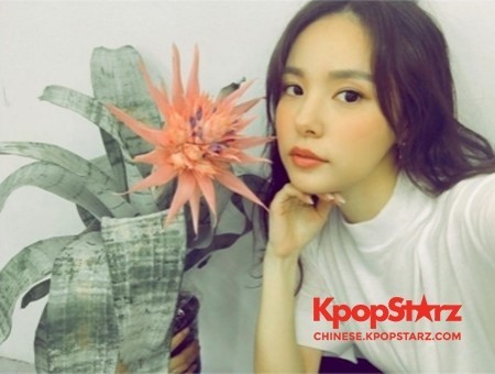 闵孝琳通过个人Instagram公开了自己的近况