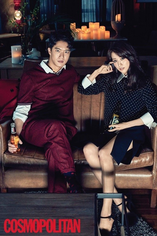 某时尚杂志公开了河锡辰和朴河宣合作拍摄的时尚画报